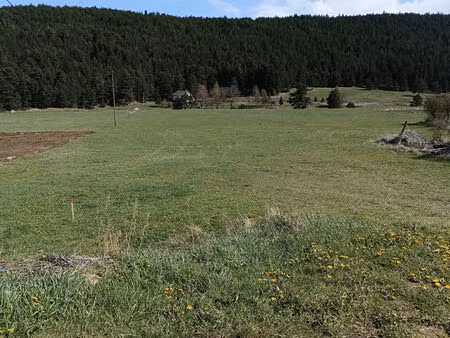 vente terrain  768.00m²  fontrabiouse