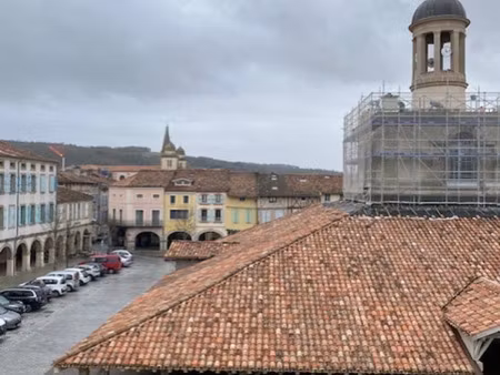 immeuble à vendre revel 250m2 158 000€