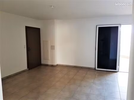 t3 à louer proche de la plage