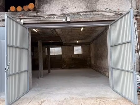 garage à louer 90m2