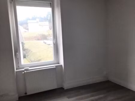 loué f2 à chantraine