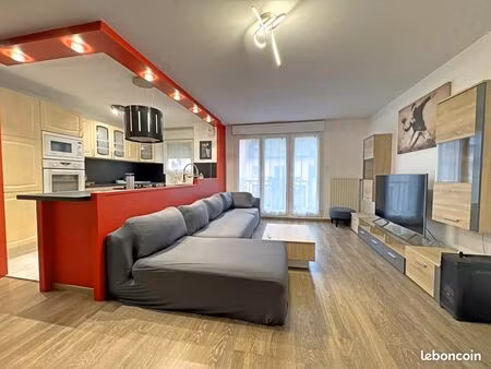 appartement 3 pièces 67 m²