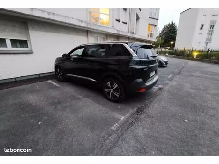 loue place extérieure de parking quartier st marceau■40/mois charges comprises.■disponible