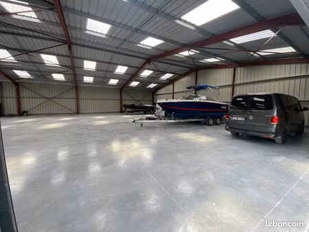 emplacement de stationnement/ hivernage