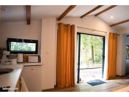 logement indépendant pour seniors  sécurisé avec services et veille