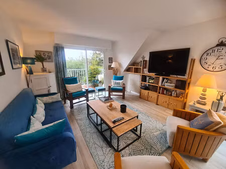 quartier benoît  beau t5 meublé en duplex