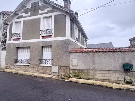 maison 3 chambres de 100 m² sur 500 m² de terrain