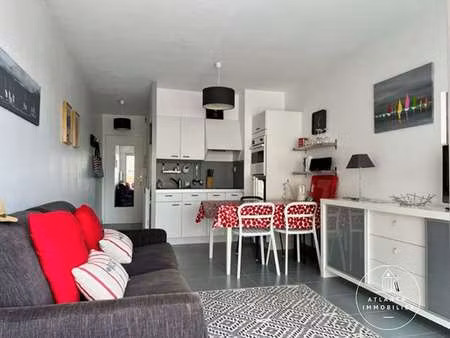 location appartement t1 aux sables-d'olonne (85100) : à louer t1 / 21m² les sables-d'olonn