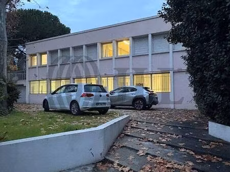 jll bureaux marseille