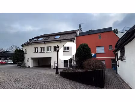 a louer  centre d'affaires - proximite tram