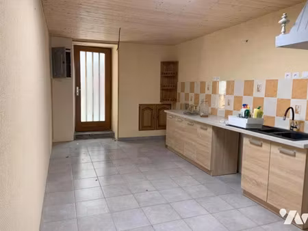 vente maison 4 pièces 125 m² à branne (25340)  55 000 €