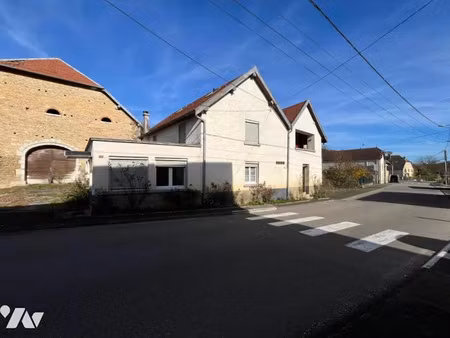 vente maison 4 pièces 150 m² à l'hôpital-saint-lieffroy (25340)  32 000 €