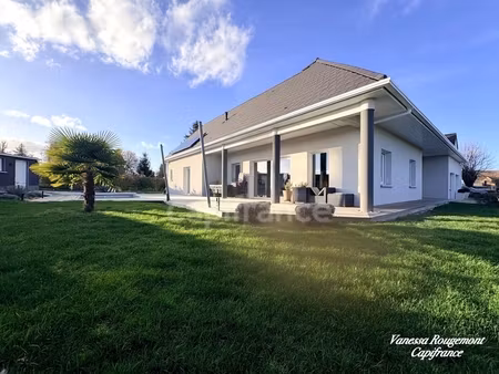 maison contemporaine de 2013 avec prestations d’exception – 168 m² habitables  dpe aa  pis