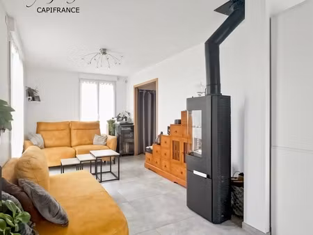 maison individuelle – 4 chambres + bureau – 130 m² – vie de plain-pied – sous-sol complet 