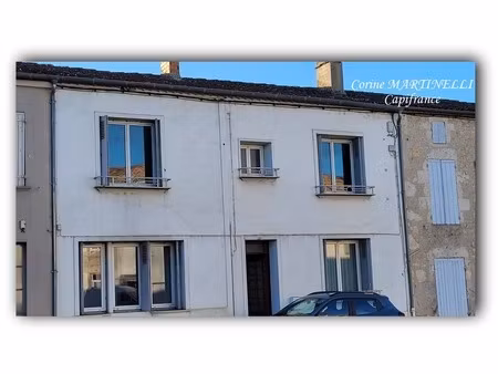 a vendre astaffort centre du village  maison 228 m² - terrain de 717 00 m² - garage