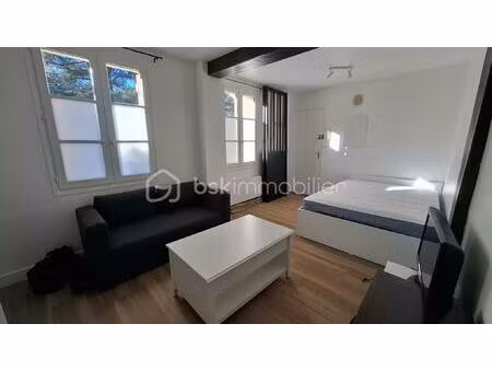 appartement de 2 170 m² à rambouillet