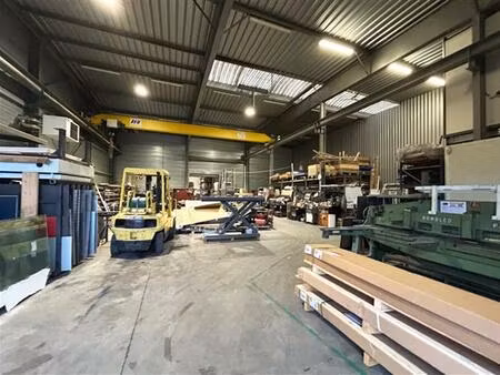 location local d'activités sucy en brie 2 263 m²