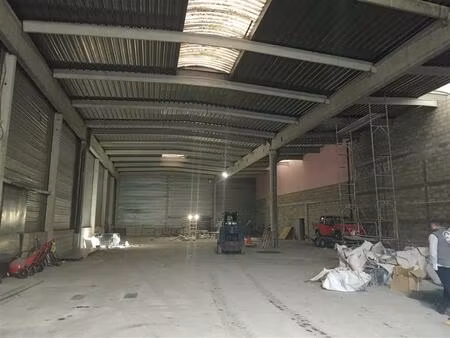 location entrepôt / local d'activités montreuil 850 m²