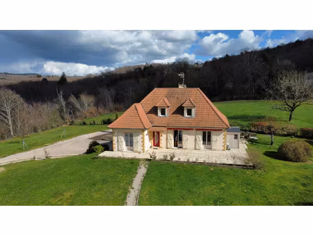 sous compromis maison coup de coeur à deux pas de beynat vu