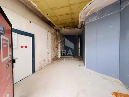 local commercial 1 pièces 30 m² à vendre / acheter royan 17200 ? | era immobilier