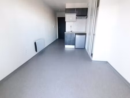 location appartement 1 pièce 18m² nimes 30000