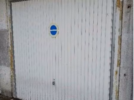 location parking chambery 73000