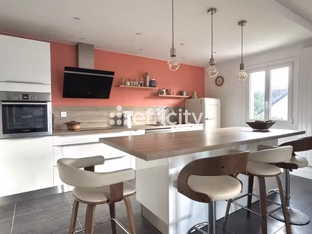 maison 4 pièces - 127 m²