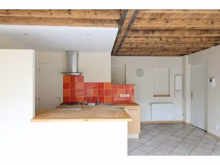 location appartement 3 pièces 56m² st etienne 42100