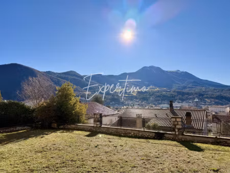 maison à fort potentiel avec vue imprenable