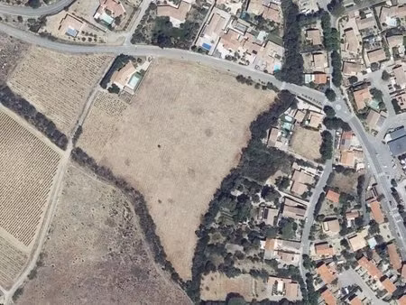 terrain - 300m ²