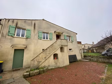 chenac saint seurin d'uzet 84 m² 2 chambres