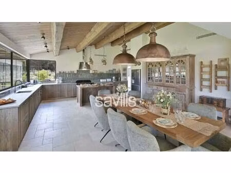 magnifique ferme rénovée à proximité immédaite de la plage de pampelonne et de...