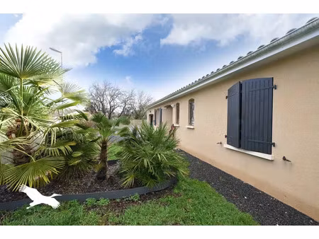 vente maison 4 pièces 90 m² charras (16380)