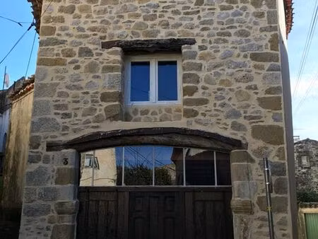 maison de village en pierres 82m2 sur 2 niveaux