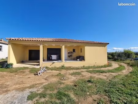 villa 4 pièces 97 m²