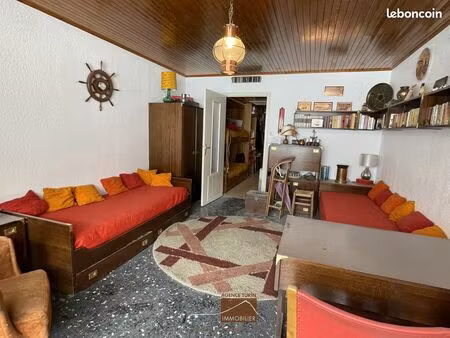 studio 1 pièce 34 m²