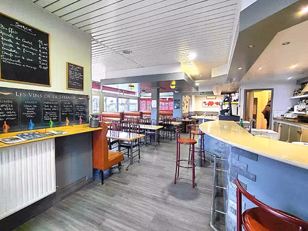 vente commerce 5 pièces 140 m² aurillac (15000)