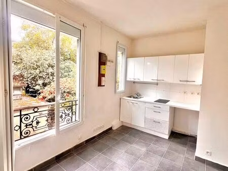 studio à louer à saint-cloud