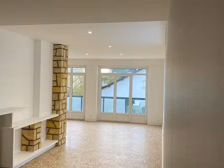 maison saint jean du haut