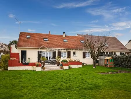 maison de 119 m² à moussy-le-vieux