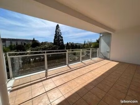 appartement 3 pièces 72 m²