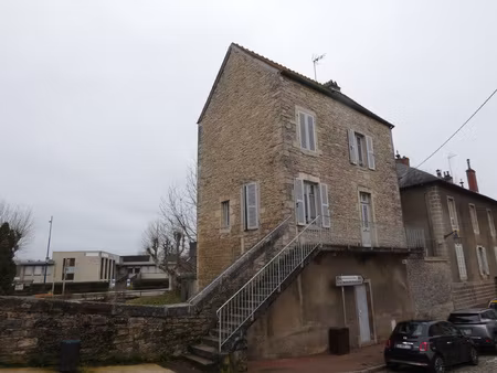 location maison 4 pièces 82m² beaune 21200