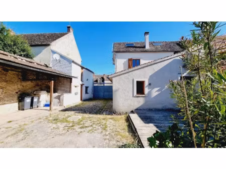 vente maison 4 pièces 94 m² à noisy-sur-ecole (77123)  259 000 €