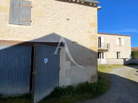 vente maison 6 pièces 170 m² à thairé (17290)  265 000 €