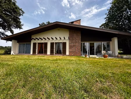 achat maison 7 pièces 143m²