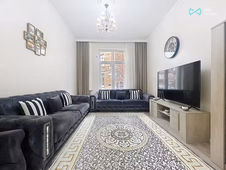 appartement te koop in schaarbeek met 2 slaapkamers