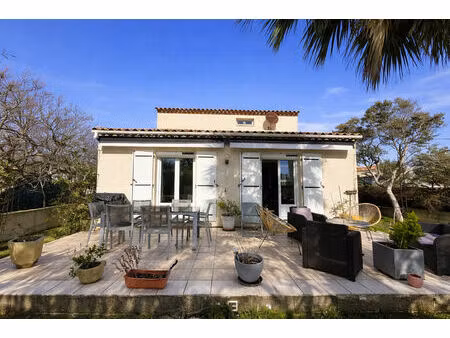 vente villa 6 pièces  120.00m²  frontignan