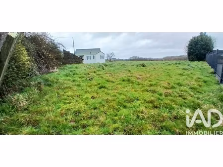 vente terrain à bâtir 751 m²