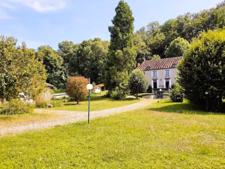 vente propriété 5 pièces 160 m² à lezoux (63190)  295 000 €