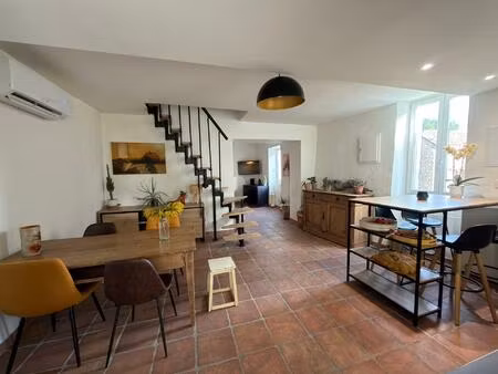 belle maison de village rénovée à 20min d'uzes